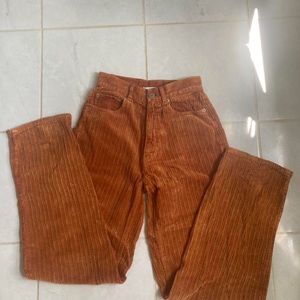 Urban Outfitters BDG corduroy pants size 24